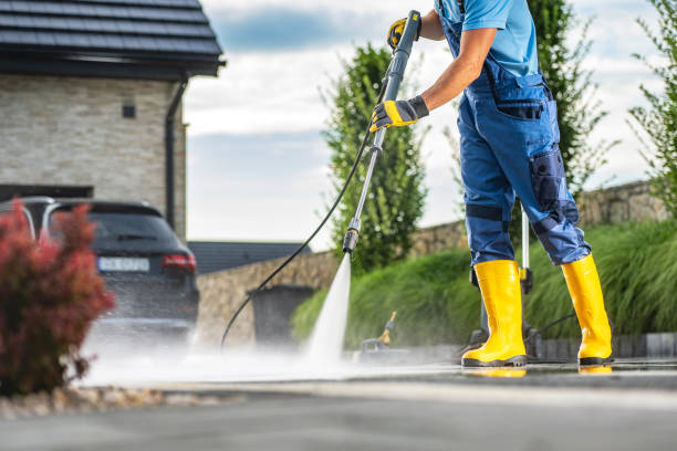 Why Choose Our Certified Pressure Washing Experts for Your Project Needs in Acres Green, CO?
